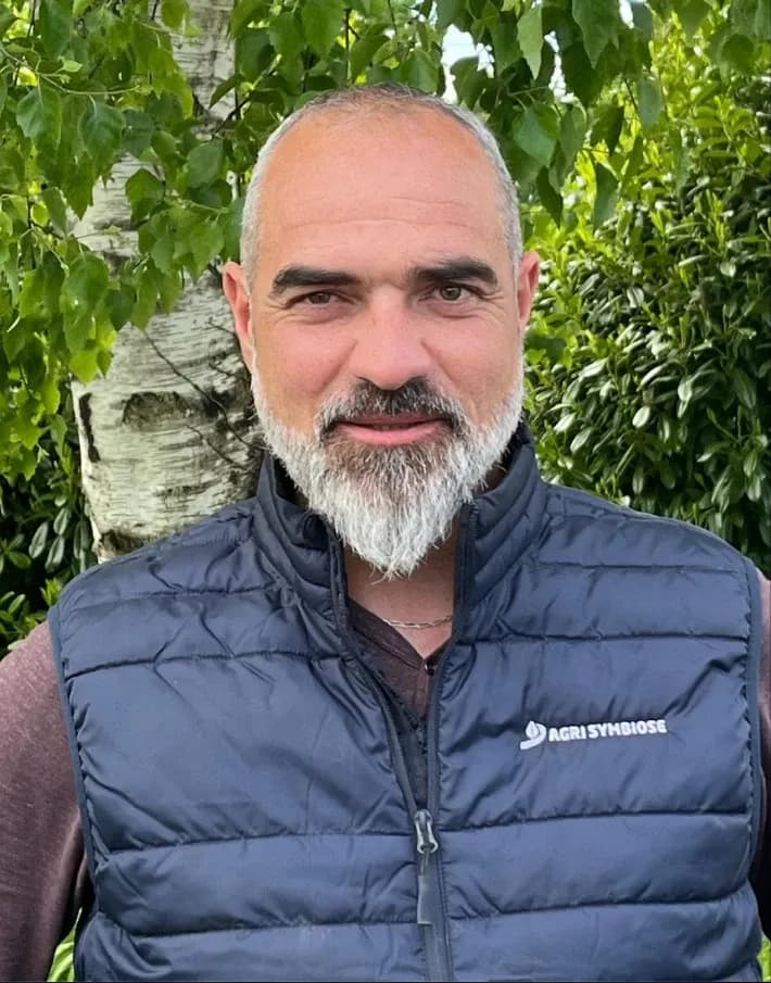 Photos des membres de l'équipe d'Agri Symbiose : Benjamin Roullit